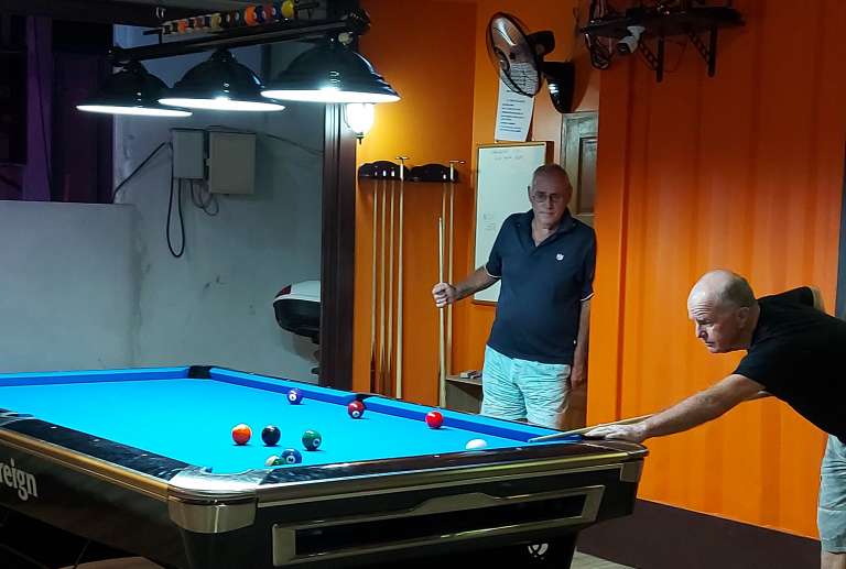 Coffeecycle Chalong Phuket Sports Bar & Restaurant billiard