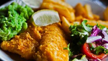 Phuket restaurant international food fish & chips